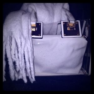 Beautiful & clear VEGAN FAUX leather bag & scarf!